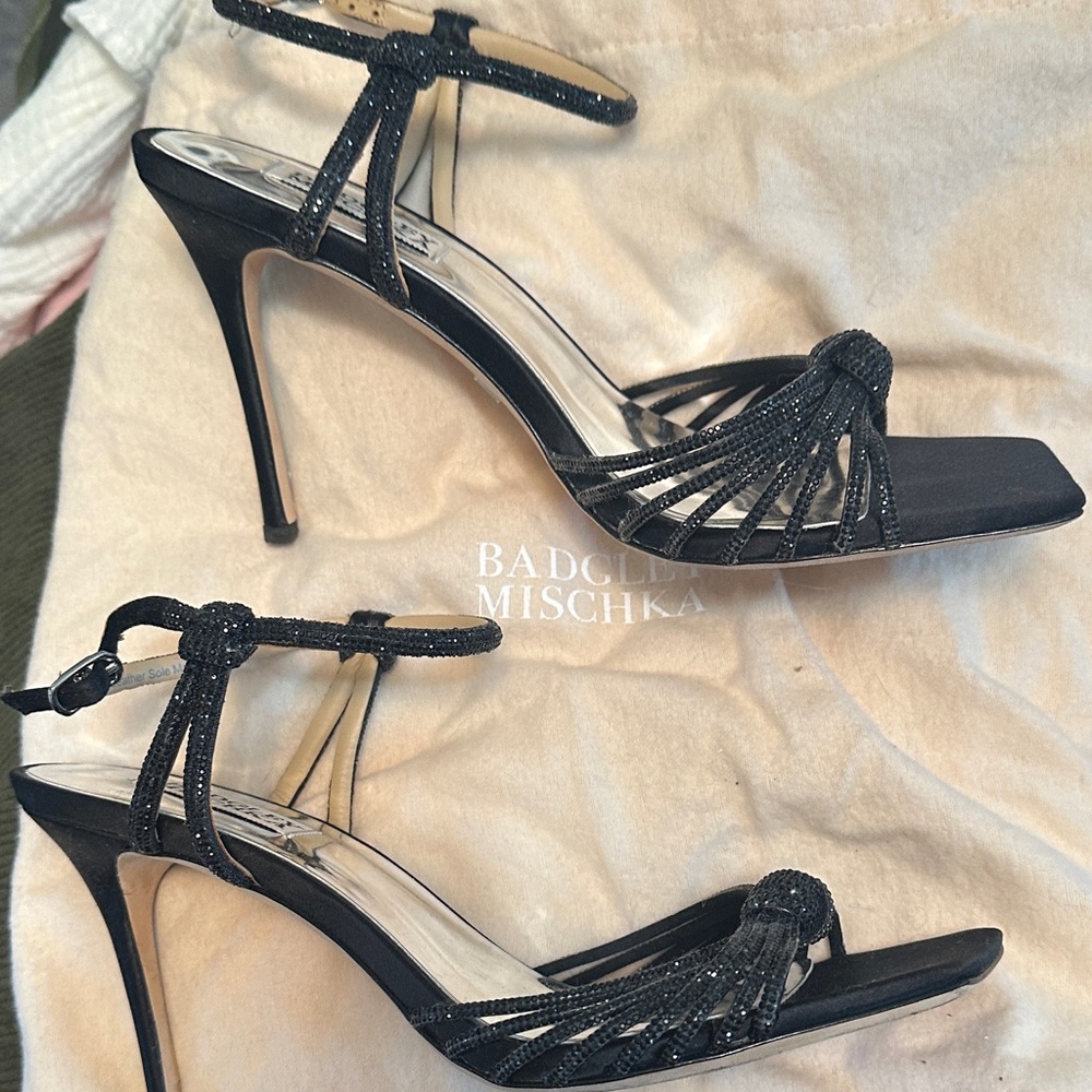 Badgley Mischka Elegant Black Strappy Heels